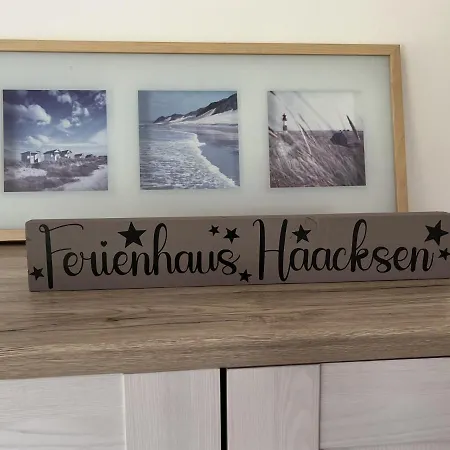 Haacksen - Modernes Mit 4 Schlafzimmern, Garten Und Grill Hébergement de vacances Klappholz